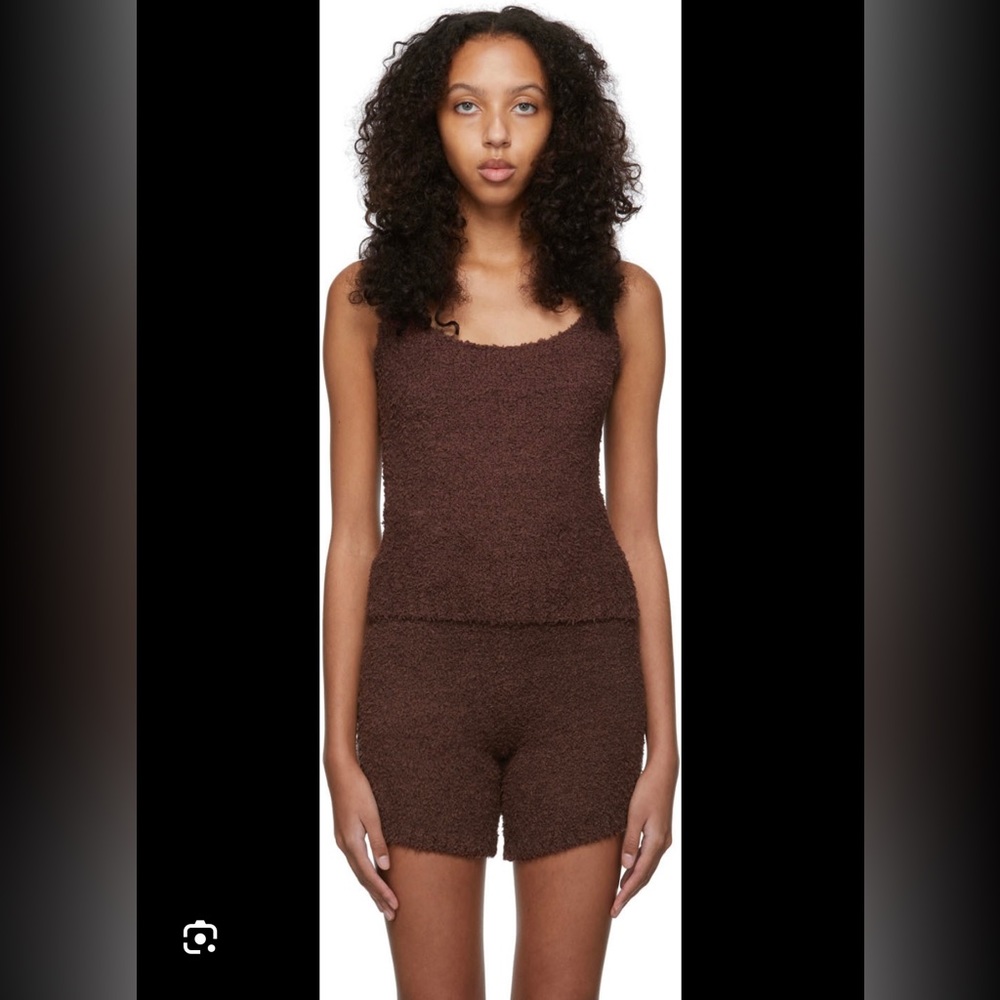 NWT Skims SHORTS cozy knit